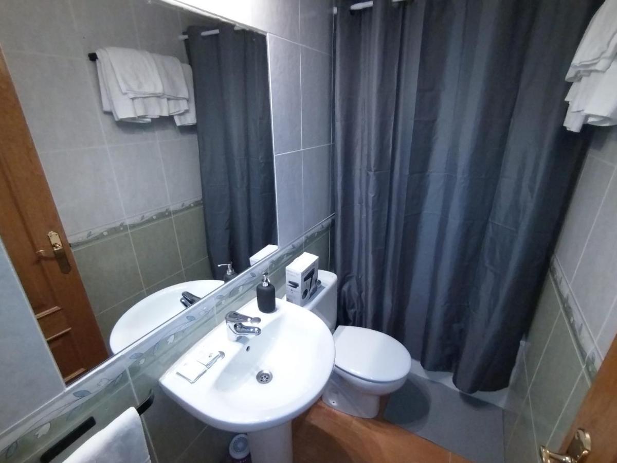 Puerta Del Sol - Apartamento Para 4 Madrid Buitenkant foto