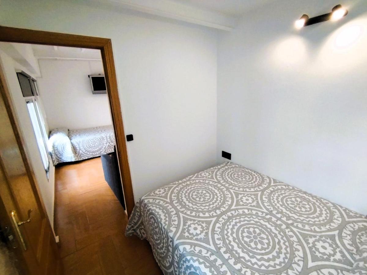 Puerta Del Sol - Apartamento Para 4 Madrid Buitenkant foto