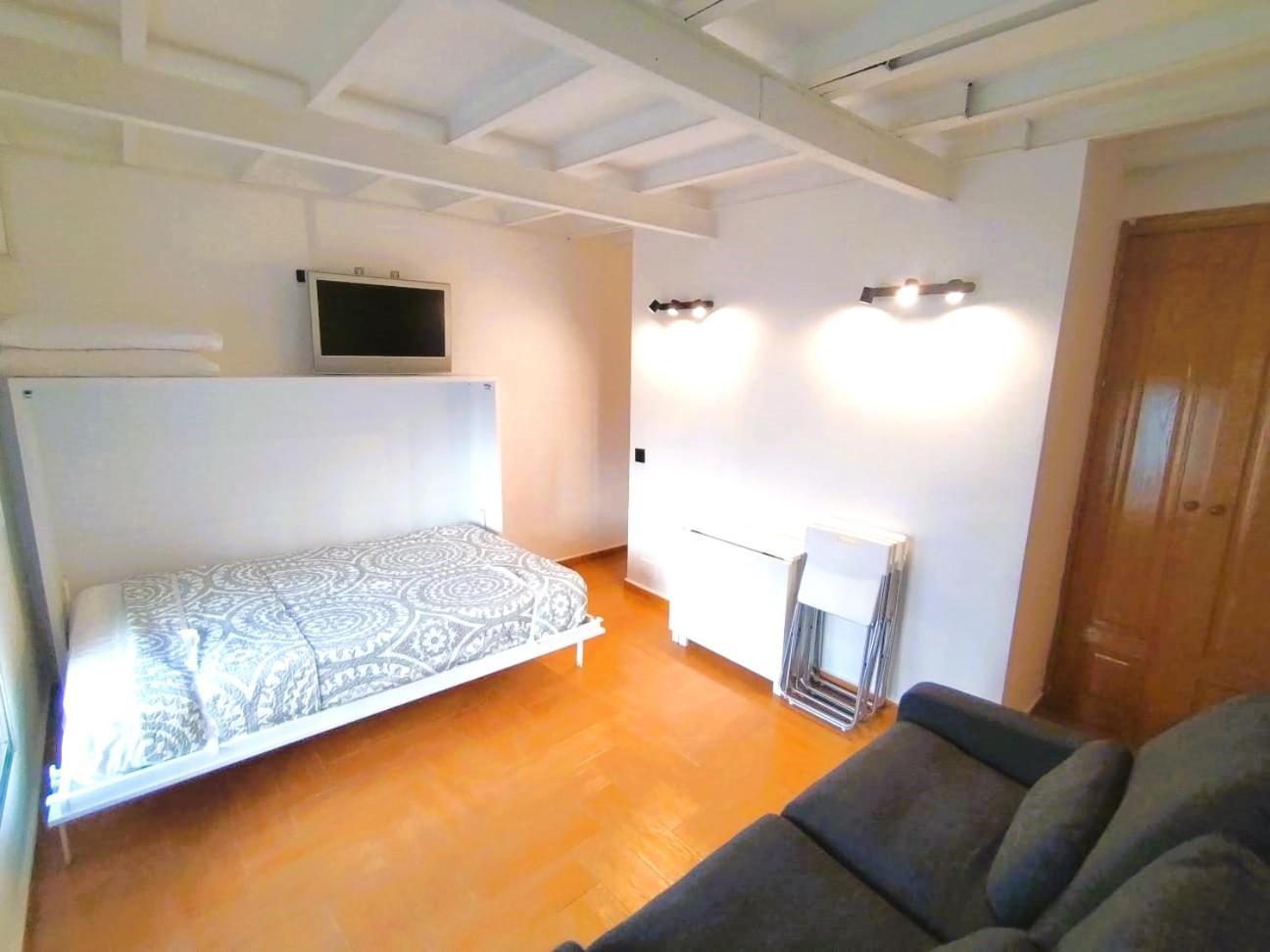 Puerta Del Sol - Apartamento Para 4 Madrid Buitenkant foto